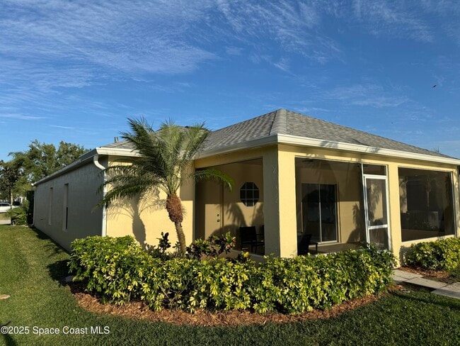 1370 Berryhill Dr in Melbourne, FL - Foto de edificio - Building Photo