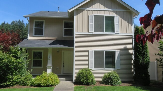 property at 1204 Burnside Pl