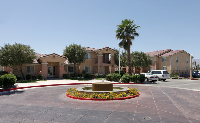 El Jardin in Coachella, CA - Foto de edificio - Building Photo