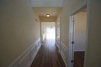 3017 Azalea Hills Dr in Charlotte, NC - Building Photo - Building Photo