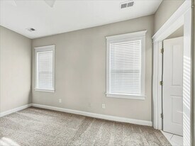 8240 Townley Rd in Huntersville, NC - Building Photo