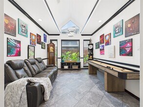 203 Las Brisas St in Kemah, TX - Building Photo - Building Photo