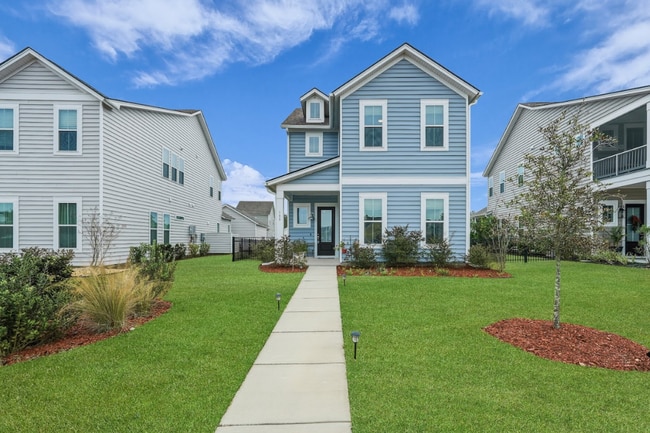 property at 188 Hawthorn Ln