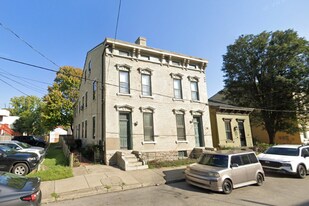 220 W 6th St in Covington, KY - Building Photo