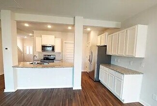 6030 Barringer Ct in Huntsville, AL - Building Photo - Building Photo