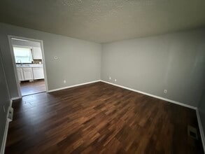 6576 Ravenwood Ave NW, Unit 6576 in Canton, OH - Building Photo - Building Photo