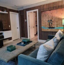 1324 NW 1st Ave in Fort Lauderdale, FL - Building Photo - Building Photo