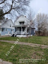 1914 Bagley St in Flint, MI - Building Photo - Building Photo