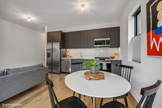 1847 N Humboldt Blvd in Chicago, IL - Building Photo - Building Photo