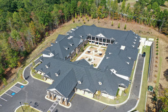 Magnolia Senior Living in Sugar Hill, GA - Foto de edificio - Building Photo