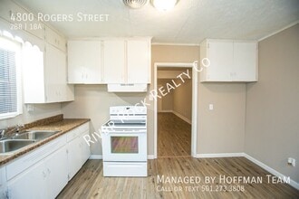 4800 Rogers St in North Little Rock, AR - Building Photo - Building Photo