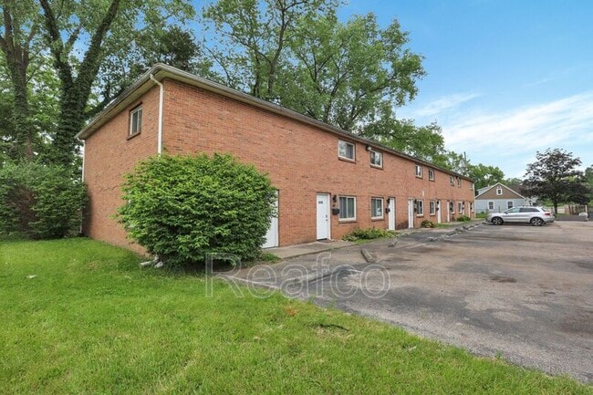 property at 2850 Baughman Ave