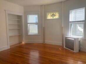 52 Percival St, Unit #1, in Boston, MA - Building Photo - Building Photo