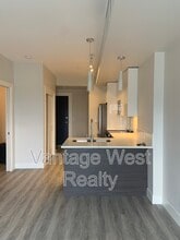 191 Hollywood Rd S in Kelowna, BC - Building Photo - Building Photo
