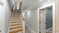 119 Westbourne Terrace, Unit 1 in Brookline, MA - Foto de edificio - Building Photo