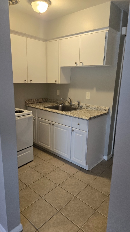 705 E Bennett Ave, Unit 751 in Ferndale, MI - Foto de edificio - Building Photo