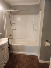 139 Pike St in Gum Spring, VA - Foto de edificio - Building Photo