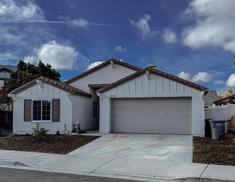 3714 Avondale St in Perris, CA - Building Photo