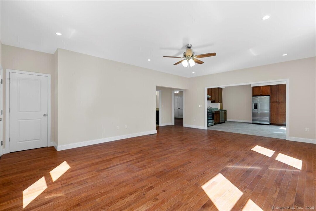 67 Beech St-Unit -1 in New Haven, CT - Building Photo