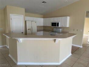 1401 N Gator Cir in Cape Coral, FL - Building Photo - Building Photo
