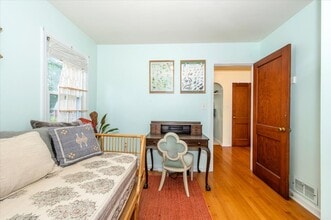 5810 Butterfly Ln in Frederick, MD - Building Photo - Building Photo