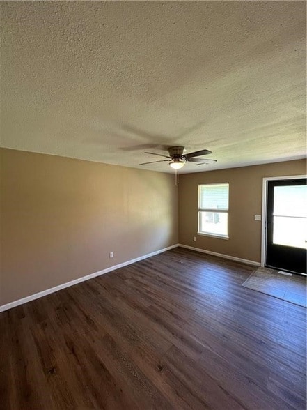 2006 Cypress Pl, Unit B in Springdale, AR - Building Photo - Building Photo