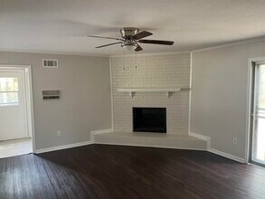 3145 Belle Tower Rd in Memphis, TN - Building Photo - Building Photo