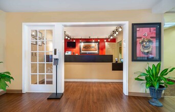 Furnished Studio-Philadelphia - Malvern - in Malvern, PA - Building Photo - Building Photo