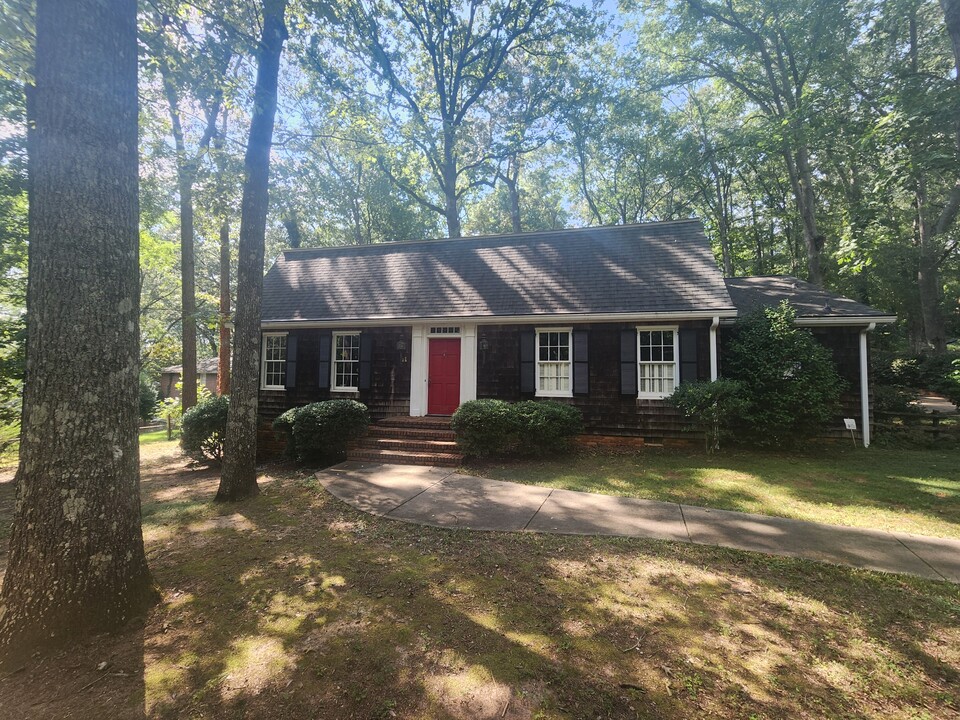 130 Maple Cir in Athens, GA - Building Photo