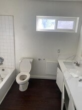 12562 Brookshire Ave in Downey, CA - Building Photo - Building Photo