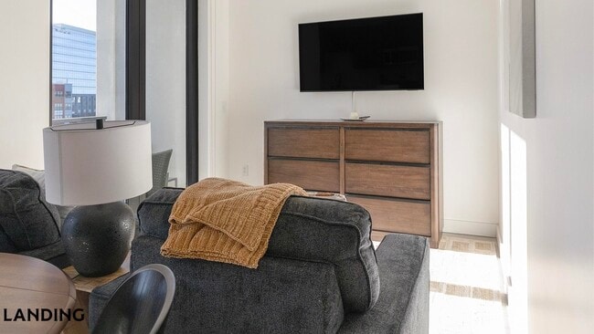 1007 S Mint St in Charlotte, NC - Building Photo - Building Photo