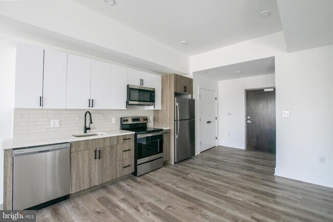 property at 1420 Point Breeze Ave