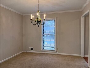 4365 Burnleigh Chase NE in Roswell, GA - Building Photo - Building Photo