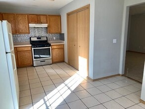 2324 Harry St in Springdale, AR - Building Photo - Building Photo