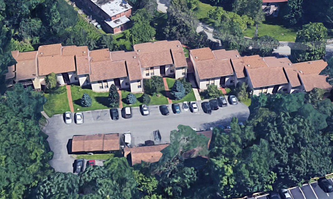 320 Abbeyville Rd in Pittsburgh, PA - Building Photo