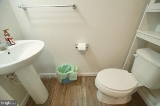 21835 Primrose Willow Ln in Lexington Park, MD - Foto de edificio - Building Photo