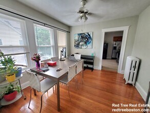 254 Roslindale Ave, Unit 2 in Boston, MA - Building Photo - Building Photo