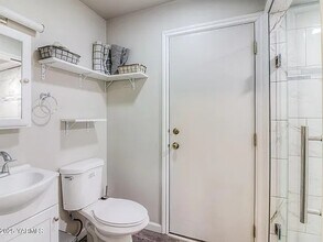 4003 Emma Ln in Yakima, WA - Building Photo - Building Photo