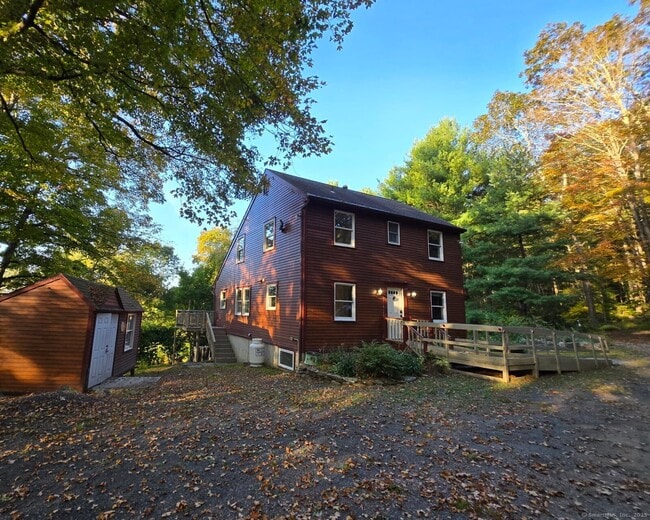 property at 213 Weekeepeemee Rd