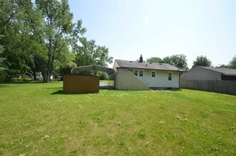 4227 Virginia Ave in Rockford, IL - Building Photo - Building Photo