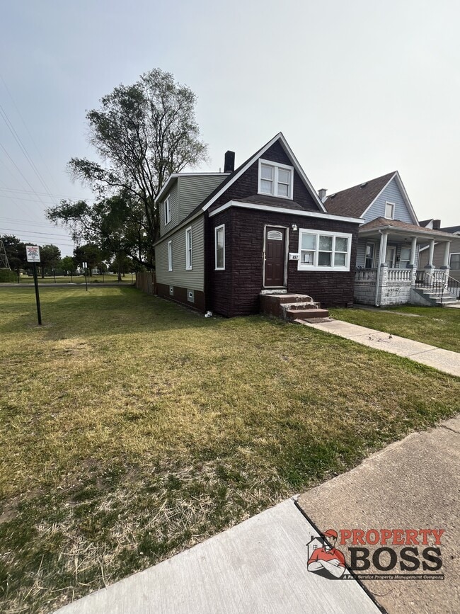 property at 457 Vernon Ave
