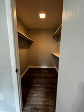 4 Plantation Ln, Unit D in Queensbury, NY - Foto de edificio - Building Photo