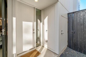 3406 E 17th St in Austin, TX - Building Photo - Building Photo