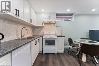 183 Rockledge Dr in Hamilton, ON - Building Photo - Building Photo