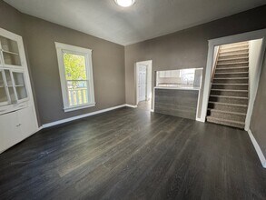 303 Forest Ave in Rockford, IL - Building Photo - Building Photo