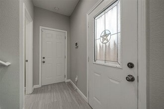 4741 Bricker St in Houston, TX - Building Photo - Building Photo