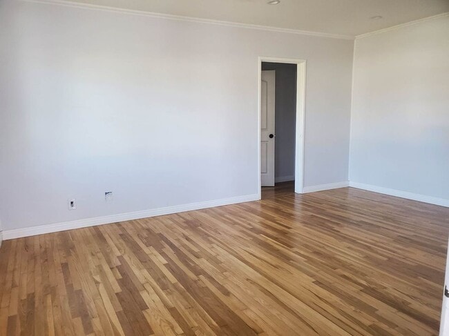 11541 Robert Ln in Garden Grove, CA - Foto de edificio - Building Photo