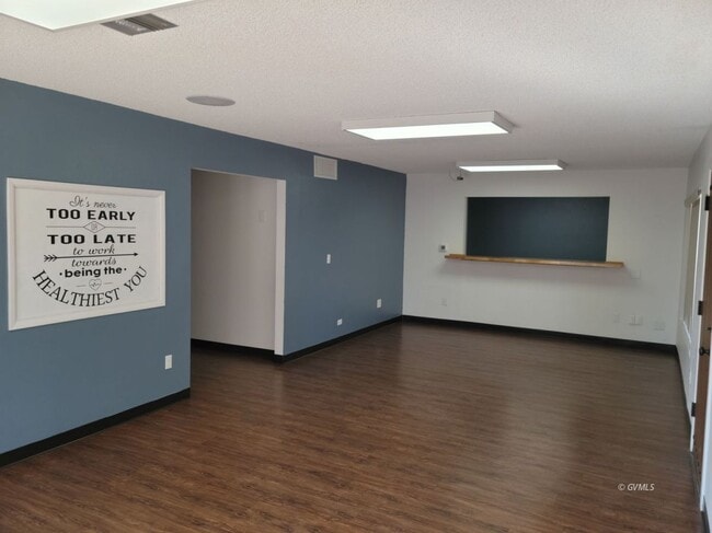 1491 W Thatcher Blvd in Safford, AZ - Building Photo - Building Photo