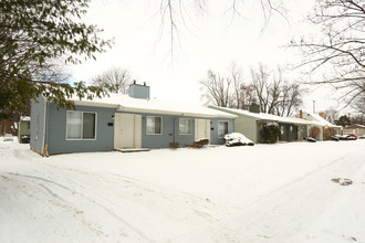 Spartan Duplexes Group 1 in East Lansing, MI - Building Photo - Building Photo