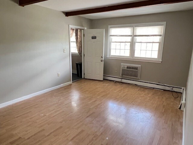 8 Tarklyn St-Unit -3 in North Attleboro, MA - Building Photo - Building Photo